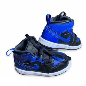 Nike AJ1 Toddler Size 6